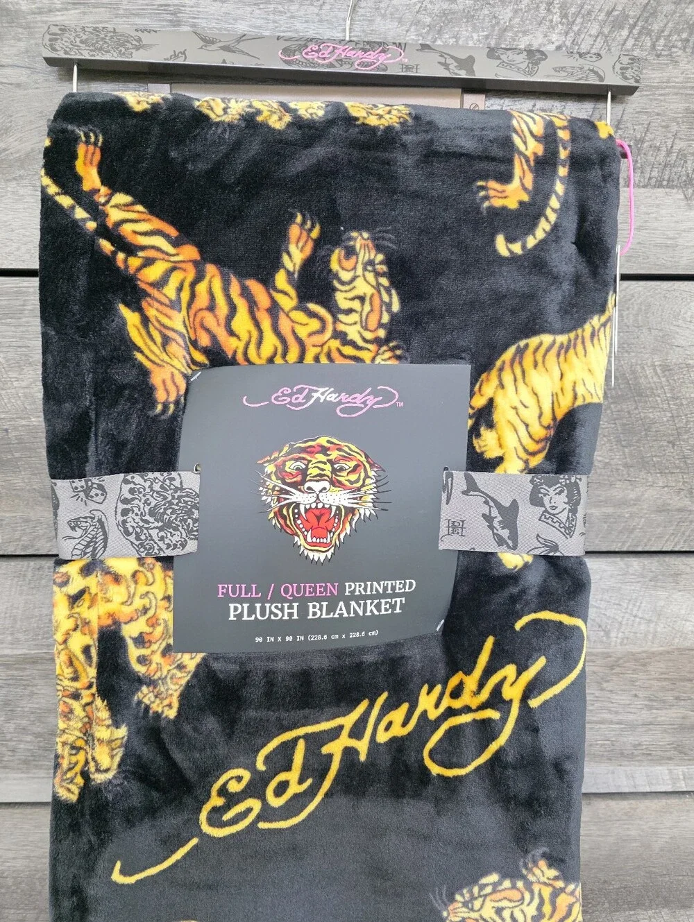 Ed Hardy QUEEN Tiger Printed Black Throw Blanket New